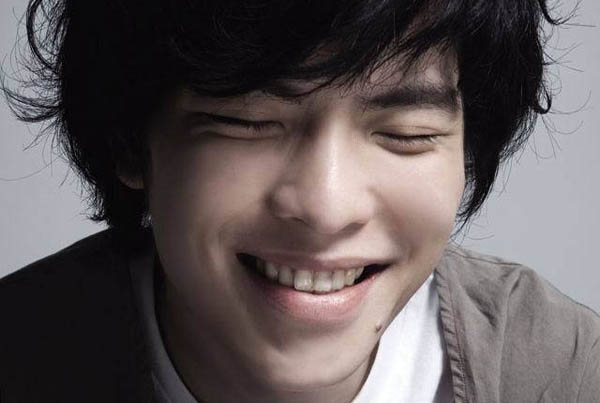 萧敬腾的成名曲是什么 雨神最火的一首歌曲揭