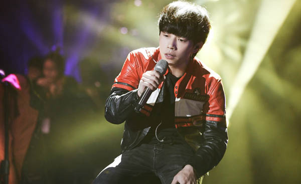 赵雷快乐男声退赛怎么回事 写出南方姑娘却为