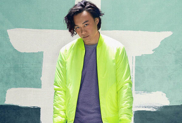 陈奕迅爱情转移粤语版是哪首歌 富士山下和爱