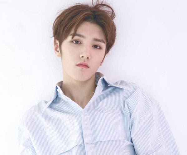 灵超个人资料年龄微博简介 气质清秀又仙又俊