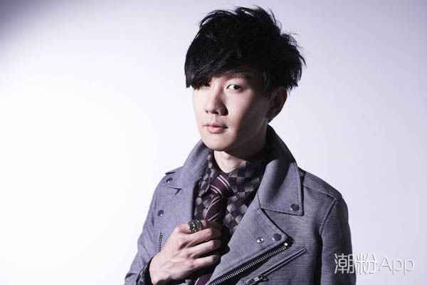 林俊杰最近比较火的歌有哪些 绝对有一首是你